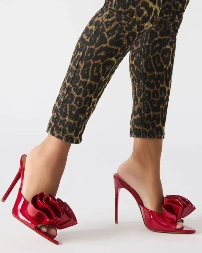 Affinity Vermelho Envernizado