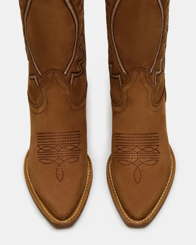 Albany Stitch em camurça cor de conhaque