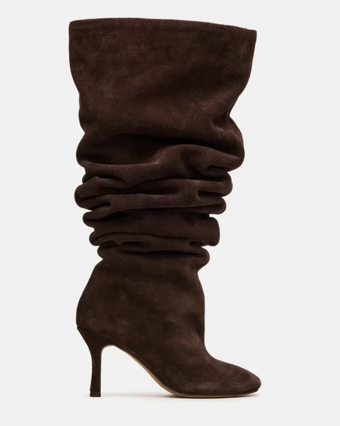 Allison em camurça castanha Allison em camurça castanha