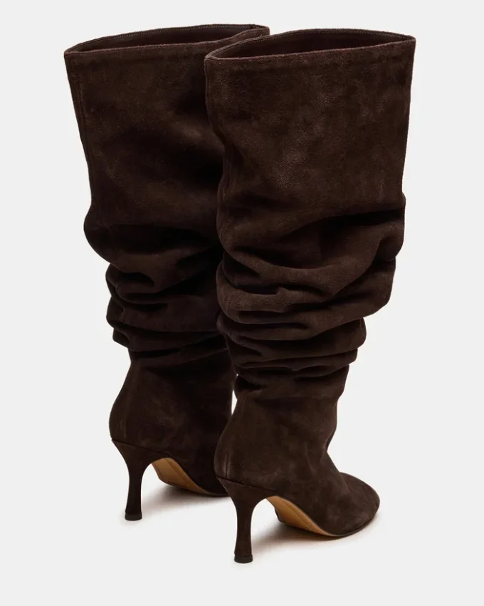 Allison em camurça castanha Allison em camurça castanha