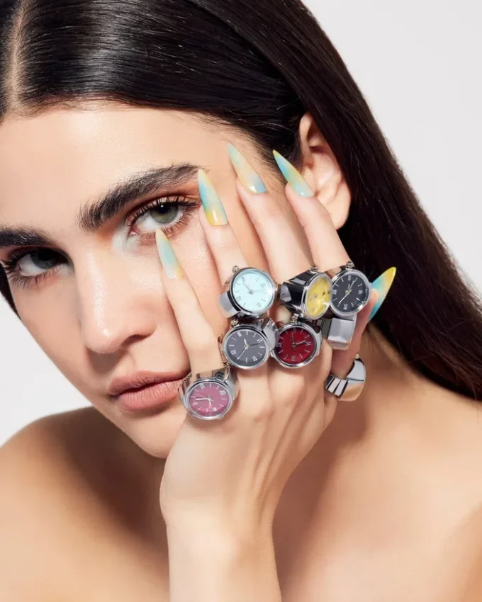 Anel-relógio branco