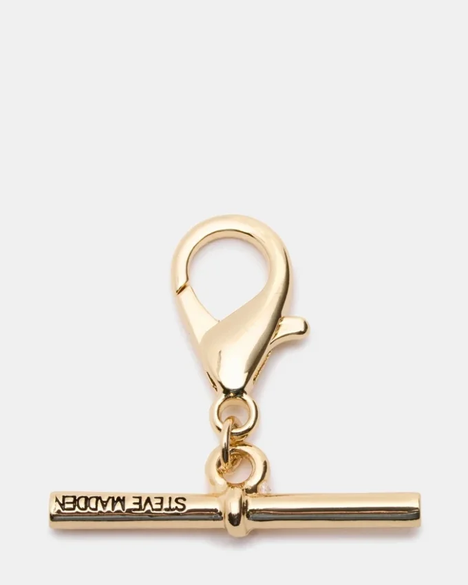 Atacadores e pingentes azuis