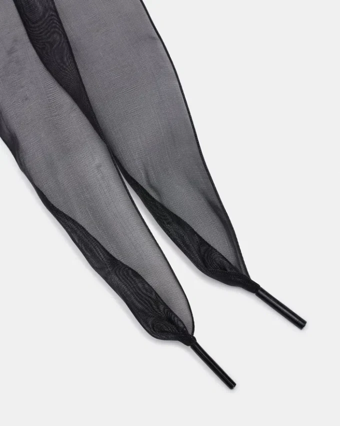 Atacadores e pingentes para sapatos pretos