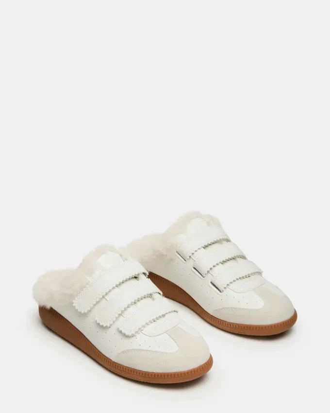 Beca White Beca White