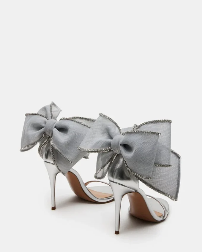 Benni Prata com Strass