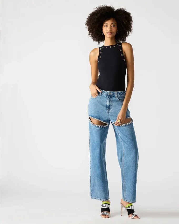 Body Nico com ilhós Preto