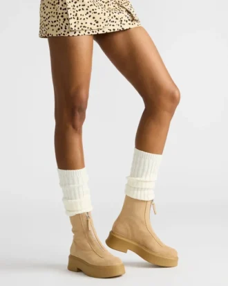 Camurça Jones Castanha