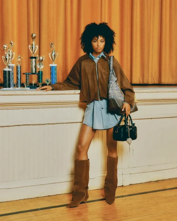 Bolsa Merit em couro preto