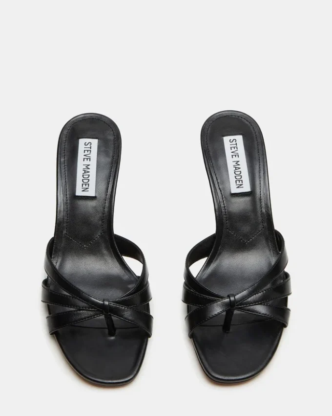 Cary em couro preto Cary em couro preto