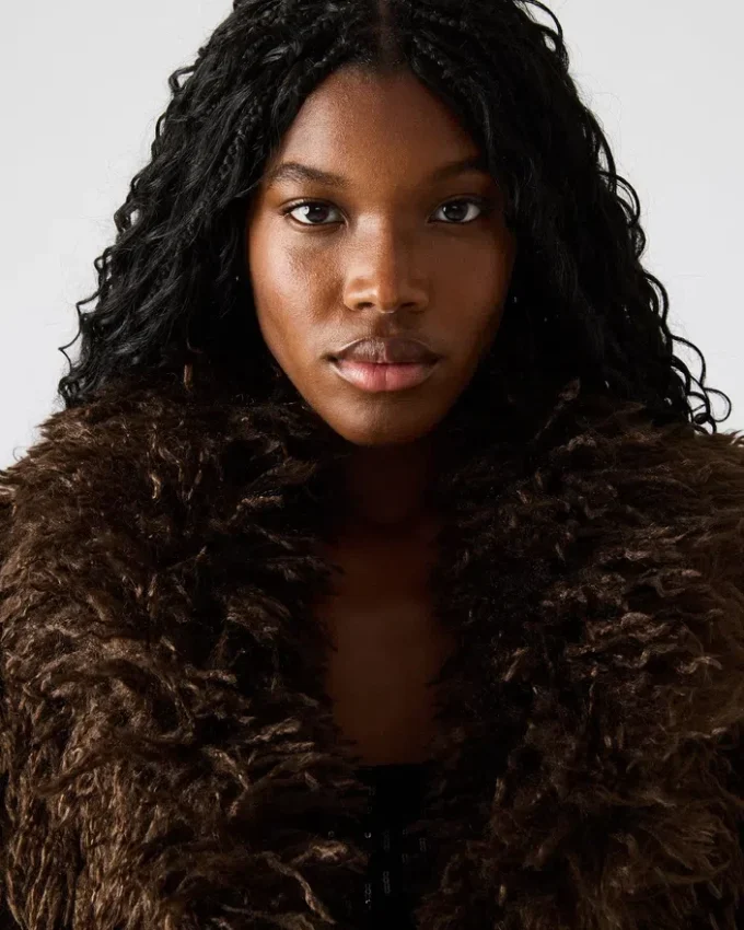 Casaco Inaya Espresso Escuro