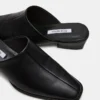 Dessa em couro preto Dessa em couro preto