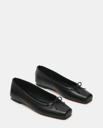 Eleve em couro preto