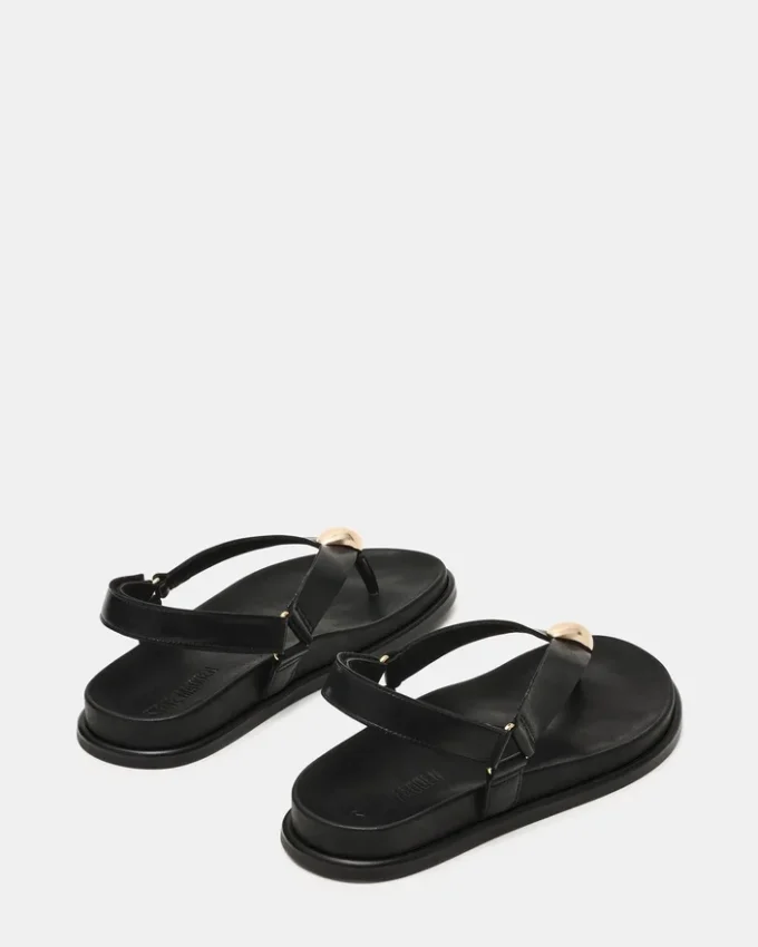 Elvia em couro preto