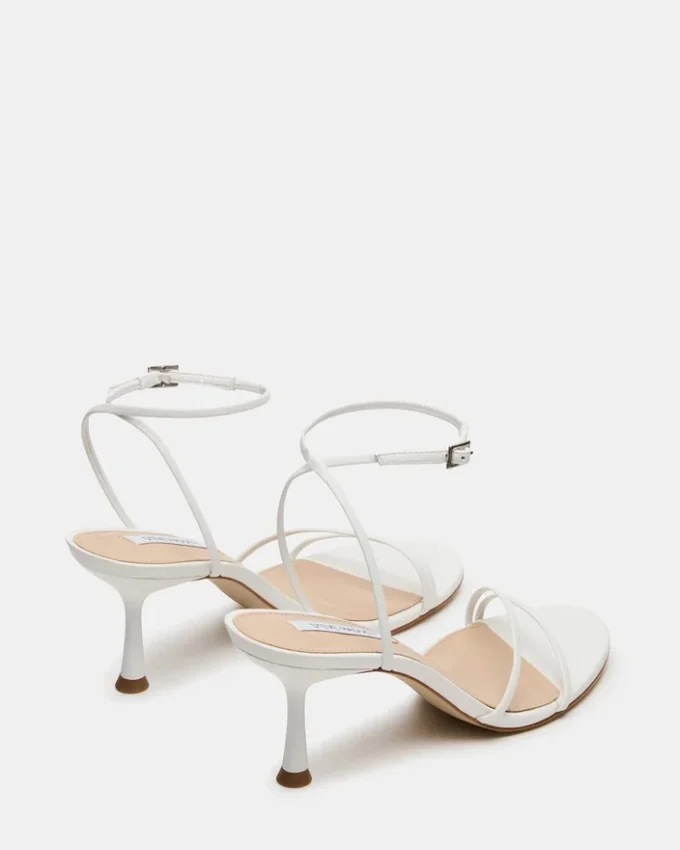 Eras em couro branco