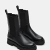 Lowa em couro preto Lowa em couro preto