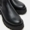 Lowa em couro preto Lowa em couro preto