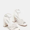 Mandy em couro branco Mandy em couro branco