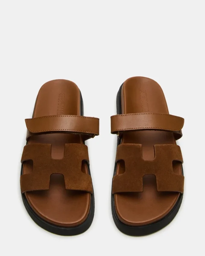 Mayven Camelo Camurça