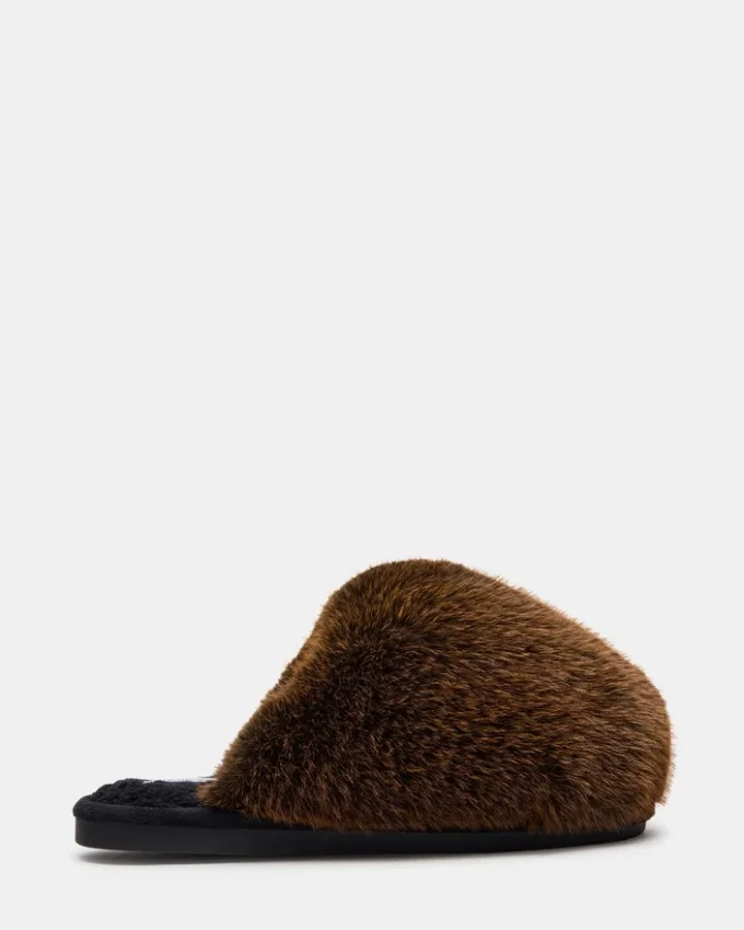 Poof Castanho