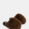 Poof Castanho