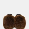 Poof Castanho