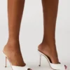 Priya Branco Envernizado Priya Branco Envernizado