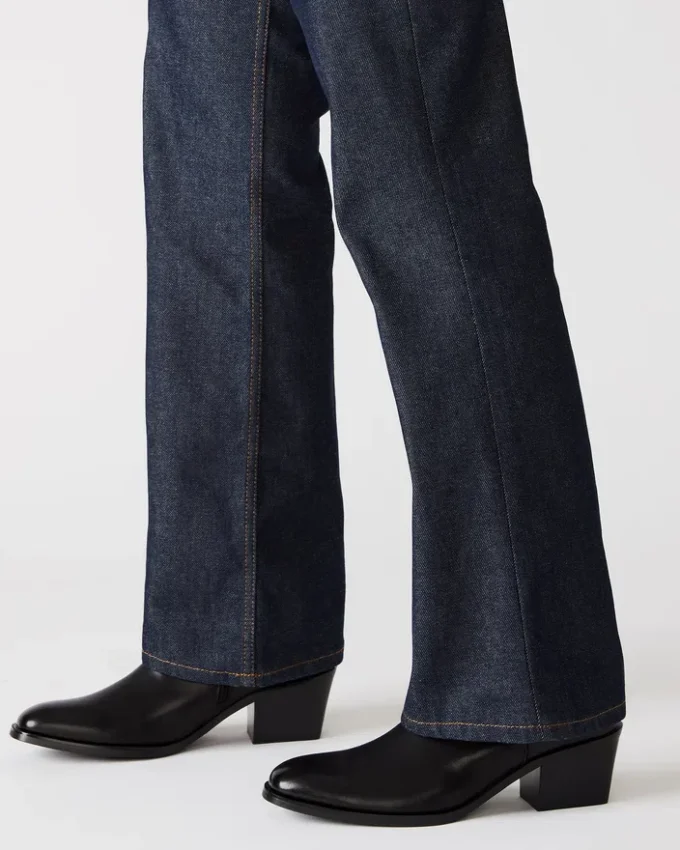 Richie em couro preto