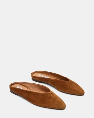 Sherman em camurça castanha