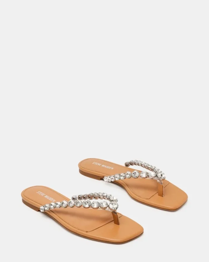 Strass prateados em mármore