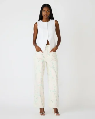 sydnee jean pssego bege 1 330x413 - Sydnee Jean P&ecirc;ssego Bege