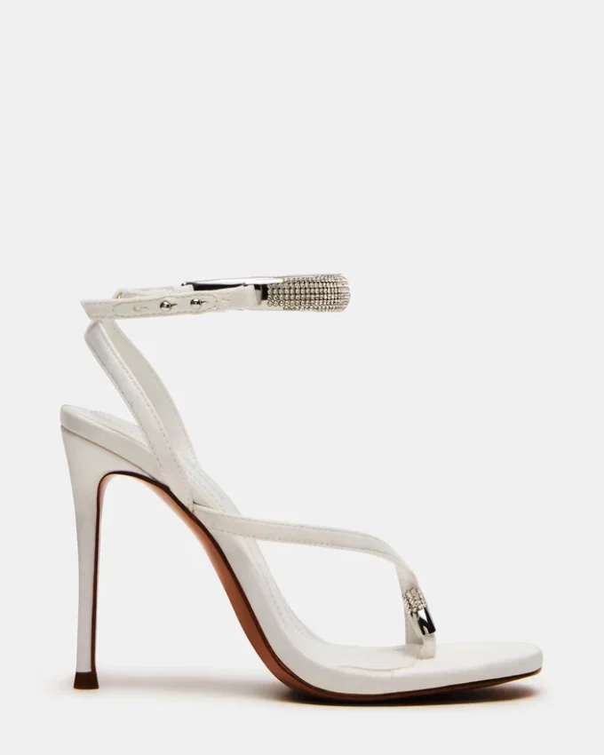 Tia com strass em cetim branco