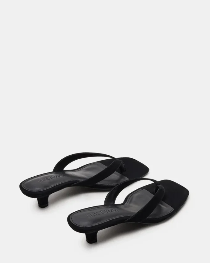 Tracie em camurça preta