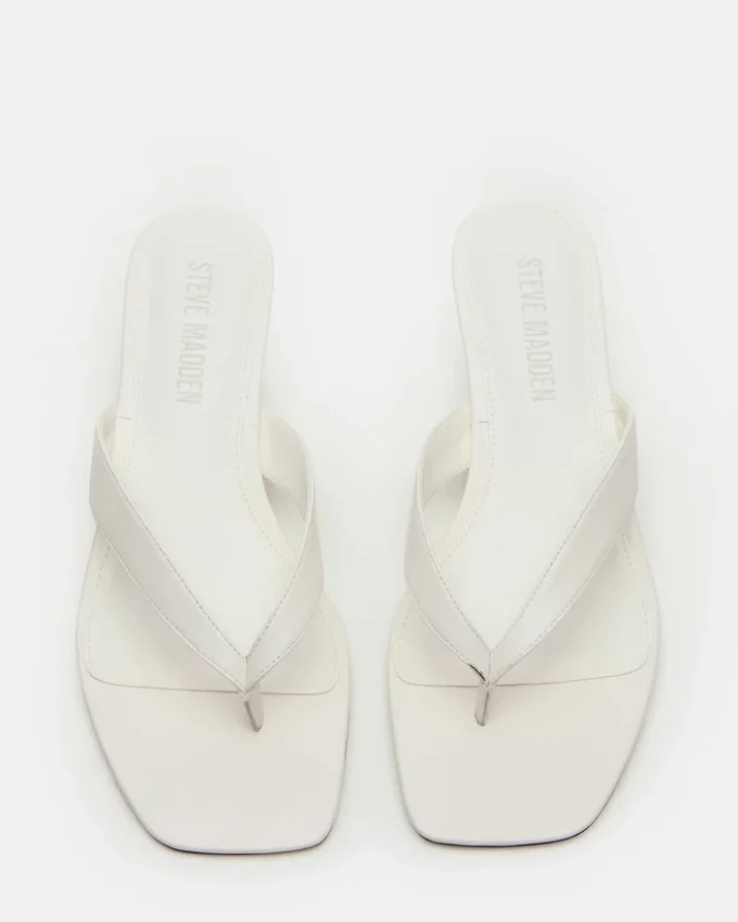 Tracie em couro branco