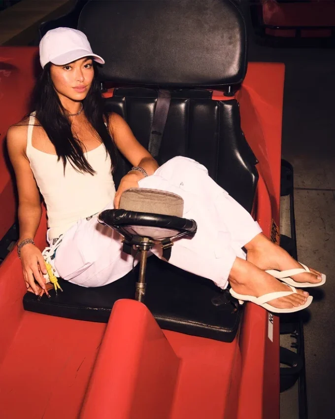 Tracie em couro branco