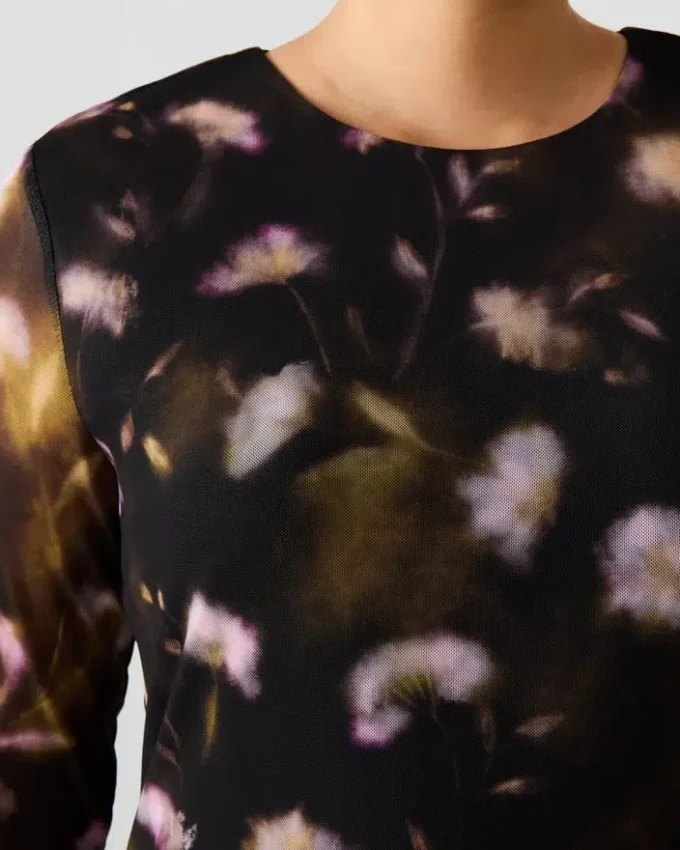 Vestido Bliss Preto com Padrão Floral Pequeno