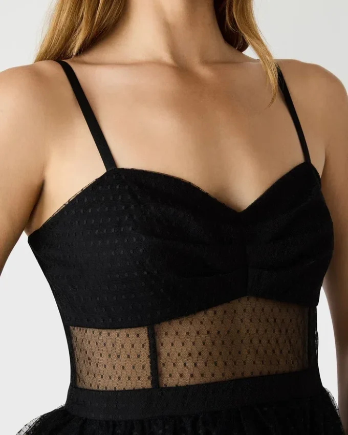 Vestido de tule Emily Preto