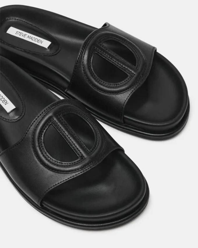 Zosia em couro preto Zosia em couro preto