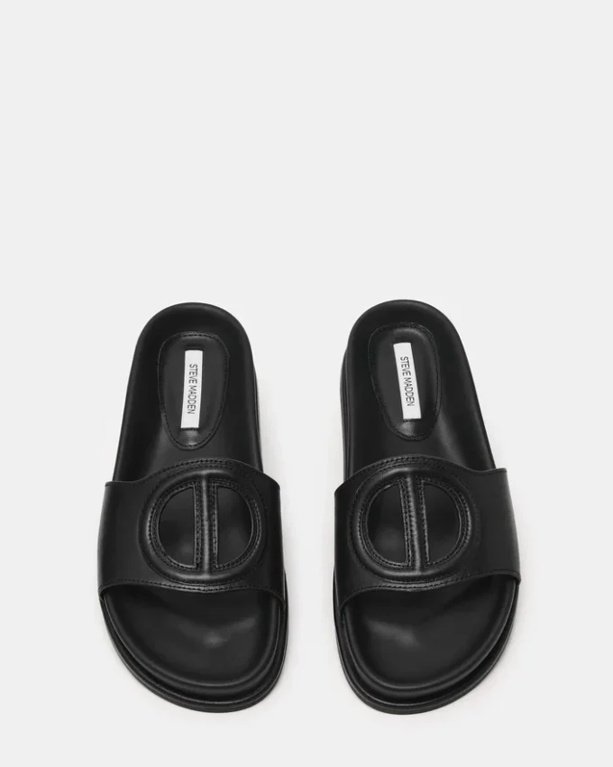 Zosia em couro preto Zosia em couro preto